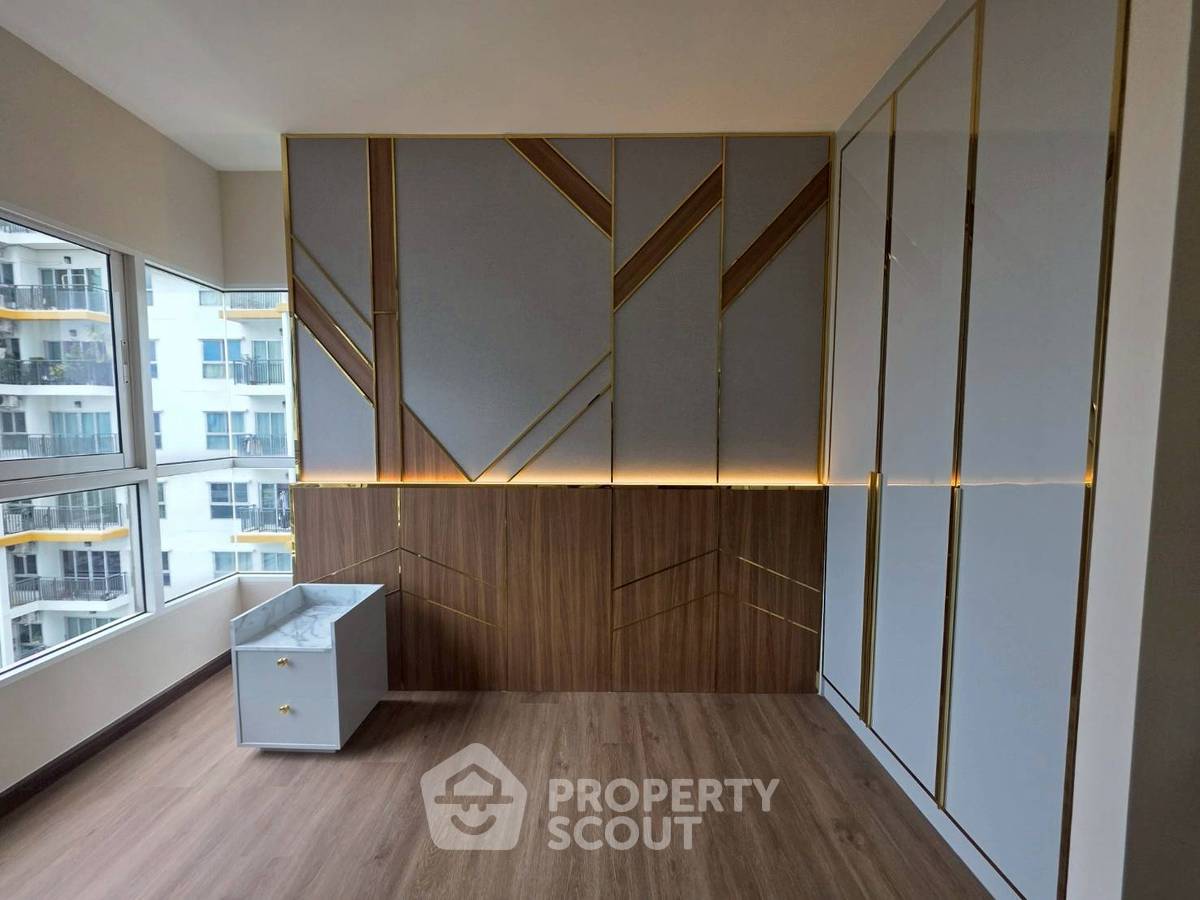 รูป คอนโด ชั้นสูง 2 ห้องนอน 58 ตร.ม. The Parkland Grand Taksin ใกล้ BTS ตลาดพลู 400 ม. (ID 3061824) - รูปที่ 1/9