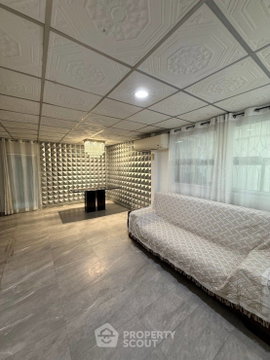 ทาวน์เฮาส์ 3 ห้องนอน ให้เช่า ในคลองจั่น บางกะปิ (100 ตร.ม.) (ID 3061605)