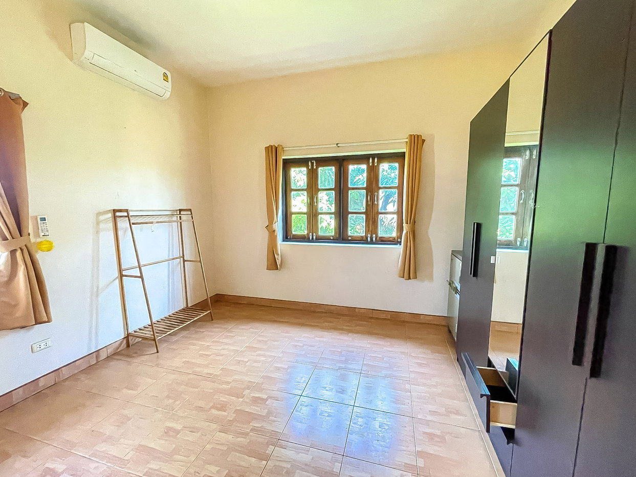 รูป Luxury House for Sale Huai Yai East Pattaya 2Storey Private Pool - รูปที่ 3/15