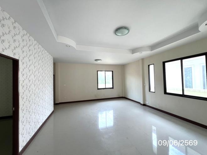 picture HOME 54.2 Sq.w. Si Racha Chonburi for 2.5M - 4/24