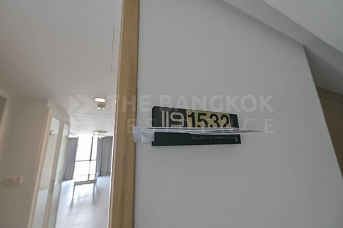 Socio Ruamrudee Condo in Great Location, Ready-to-move-in