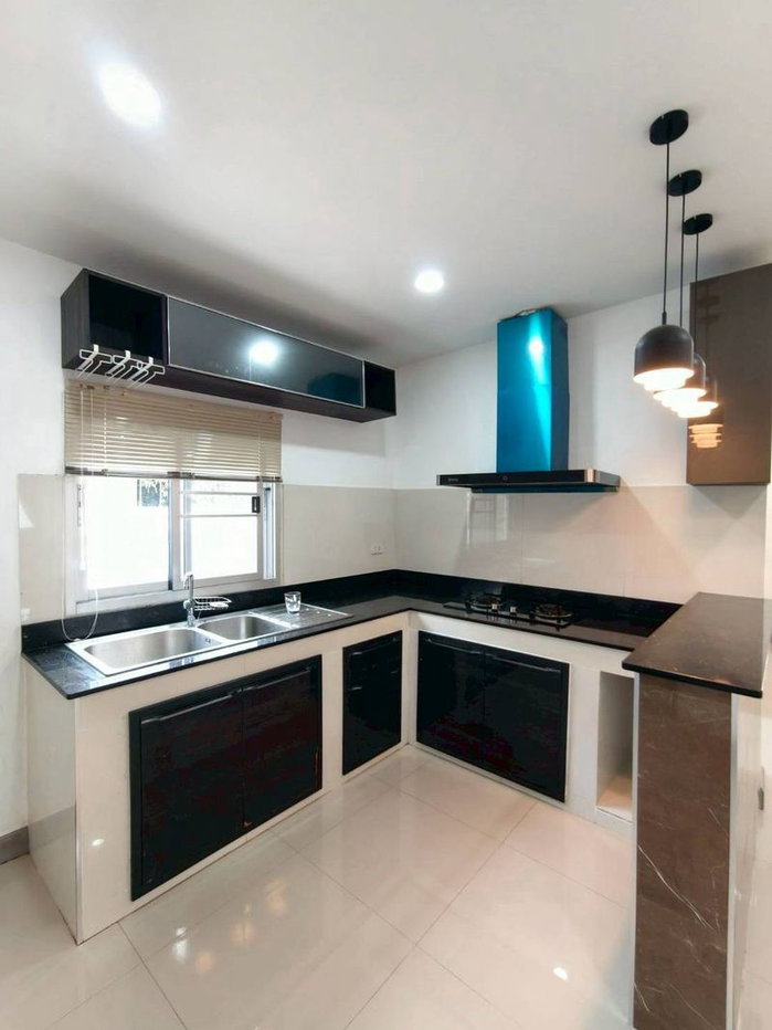 picture Single house for sale, corner lot, Sriracha, Rai Kluay area. Spacious and comfortable living. - 7/17