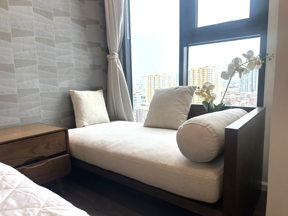 รูป For rent Whizdom Essence พร้อมเฟอร์และเครื่องใช้ไฟฟ้า ชั้นสูง ขนาด 33.84 sq.m. 1 bedroom @20,000 Baht - รูปที่ 6/10