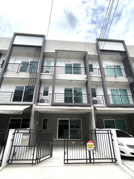 🏡✨ ให้เช่าทาวน์โฮม 3 ชั้น บ้านกลางเมือง สวนหลวง 3 ห้องนอน 3 ห้องน้ำ 3 ห้องนอน 3 ห้องน้ำ บ้านใหม่ พร้อมเข้าอยู่ | รองรับ EV Charger | 