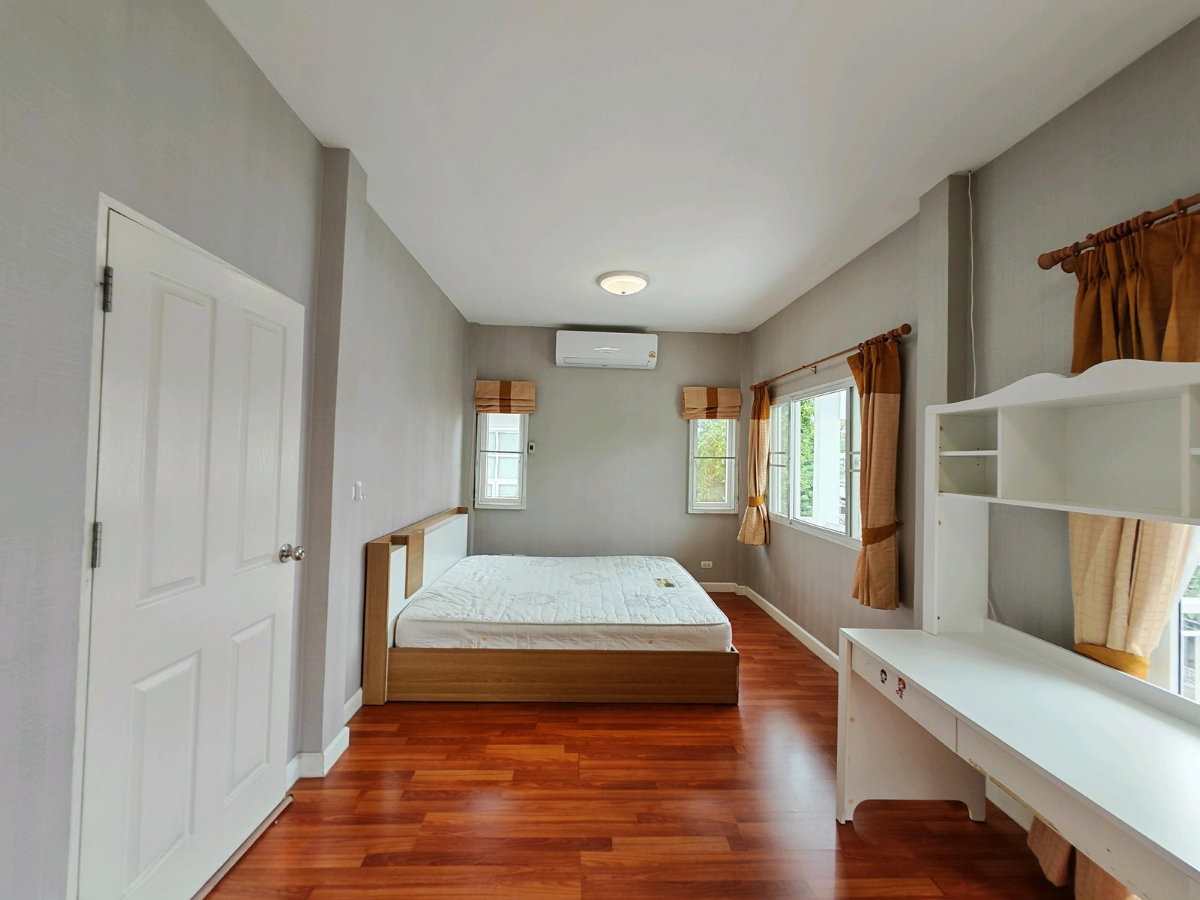 รูป 🏡✨ ให้เช่าบ้านเดี่ยว 2 ชั้น พร้อมอยู่ – Perfect Place ราชพฤกษ์ 📍 ทำเลติดถนนราชพฤกษ์ ใกล้ Clubhouse และสระว่ายน้ำ - รูปที่ 5/15