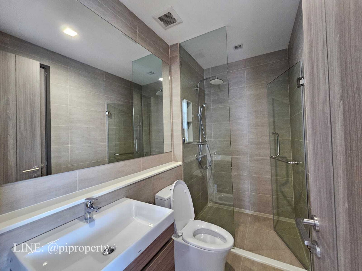 picture Spacious 3 Bedrooms and 3 Bathrooms plus extra 1 Maid bedroom with a t - 28/59