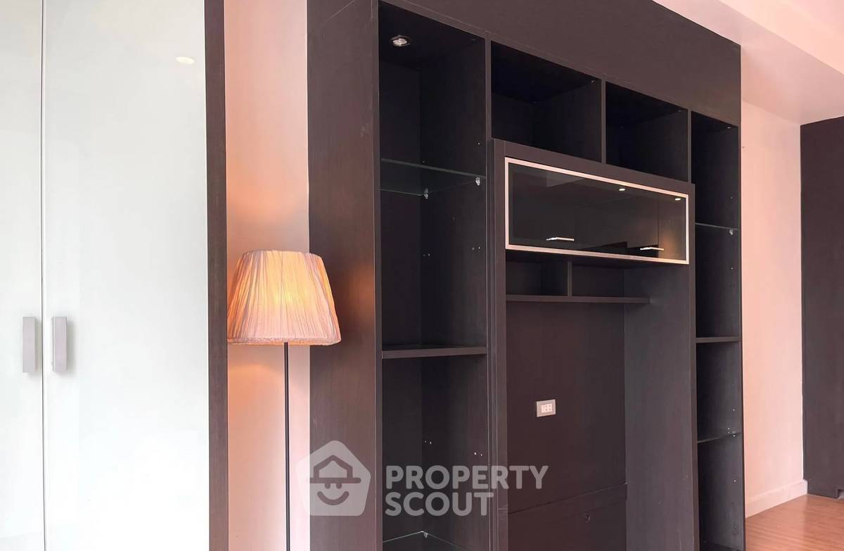 รูป คอนโด 1 ห้องนอน 73 ตร.ม. ชั้น 15 ที่ The Trendy Condominium ใกล้ BTS นานา 200 ม. (ID 3062154) - รูปที่ 8/10