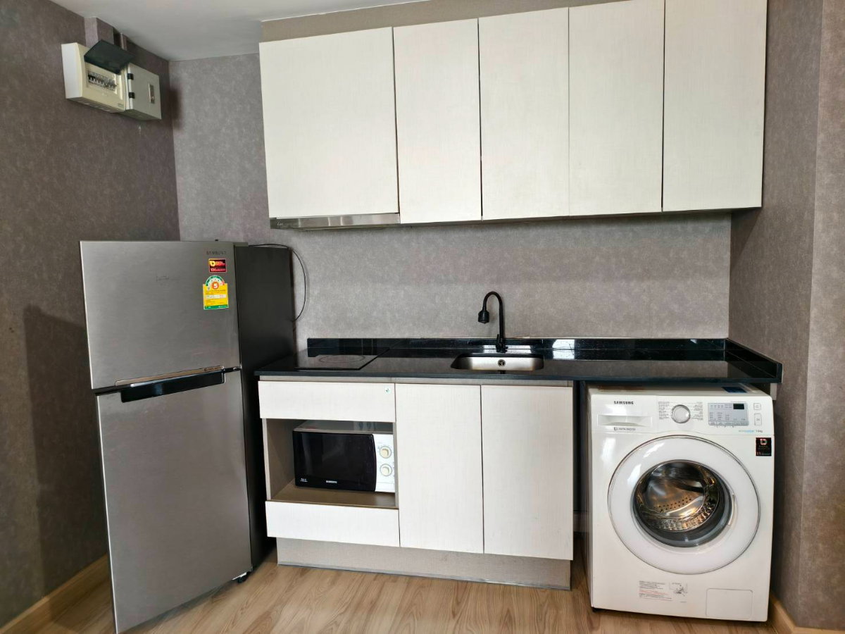 picture Condo for rent at The Unique 62/1, near BTS Bang Chak. Free shuttle service to BTS available. - 5/12