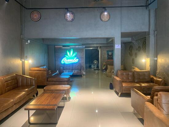 picture Townhouse for rent, 2nd-3rd floor Sukhumvit Soi 18 - 2/6