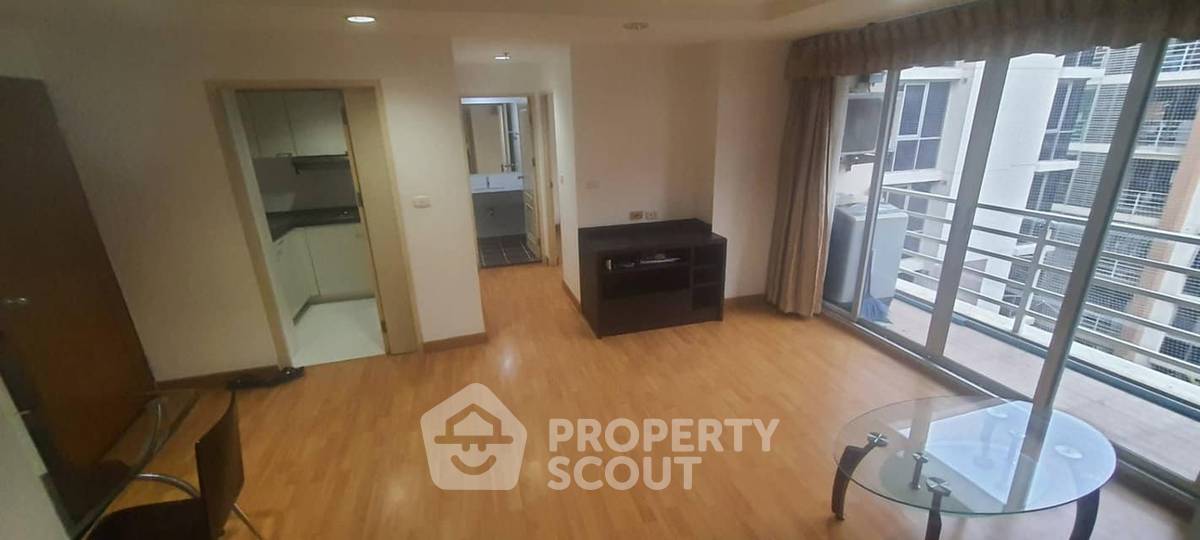 picture 1-BR 46.9 Sqm Condo At The Master Sathorn Executive, 200m to BTS Krung Thon Buri (ID 884008) - 1/8