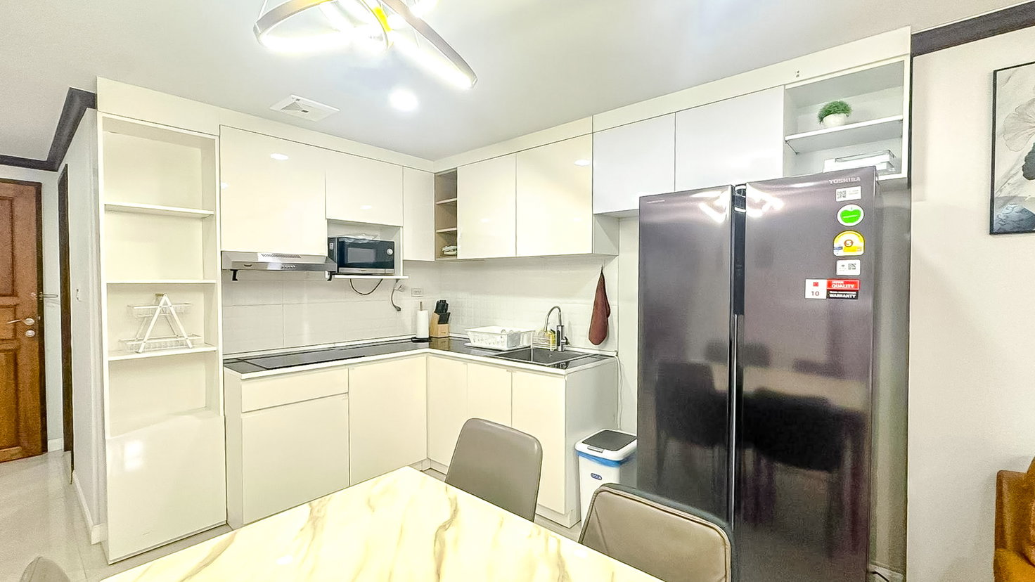 picture Royal Hill Resort Condo for Rent 2Bedroom Thappraya Road - 3/8