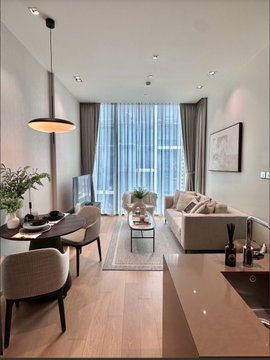 28Chidlom. 1bed 44sqm. Line id: @pfagent
