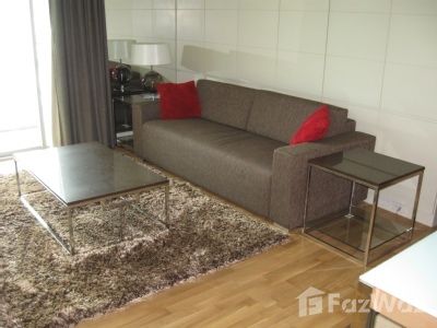 รูป คอนโดให้เช่า 1 ห้องนอน ในโครงการ เออร์บานา สาทร 1379890 - รูปที่ 2/6