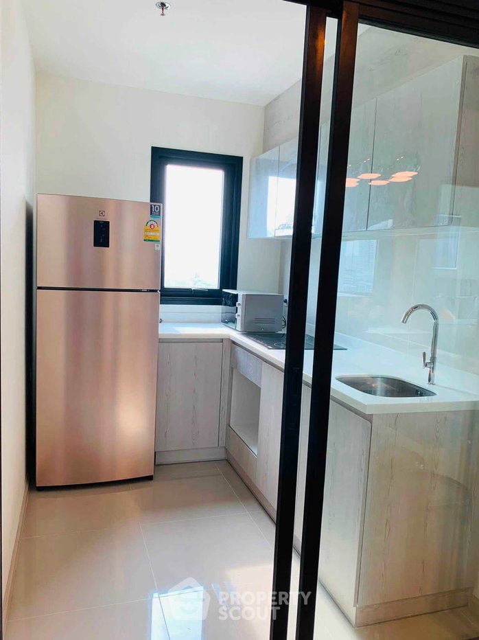 picture 2-BR Condo For sale, Life Asoke, 16th Floor, 300m to ARL Makkasan (ID 3062089) - 14/19