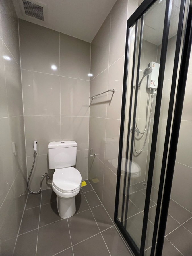 picture MRT phetchaburi 2.2 km. Shuttle service Condo THE BASE Phetchaburi - Thonglor ( Rental ) Price 15,500 Baht - 7/8