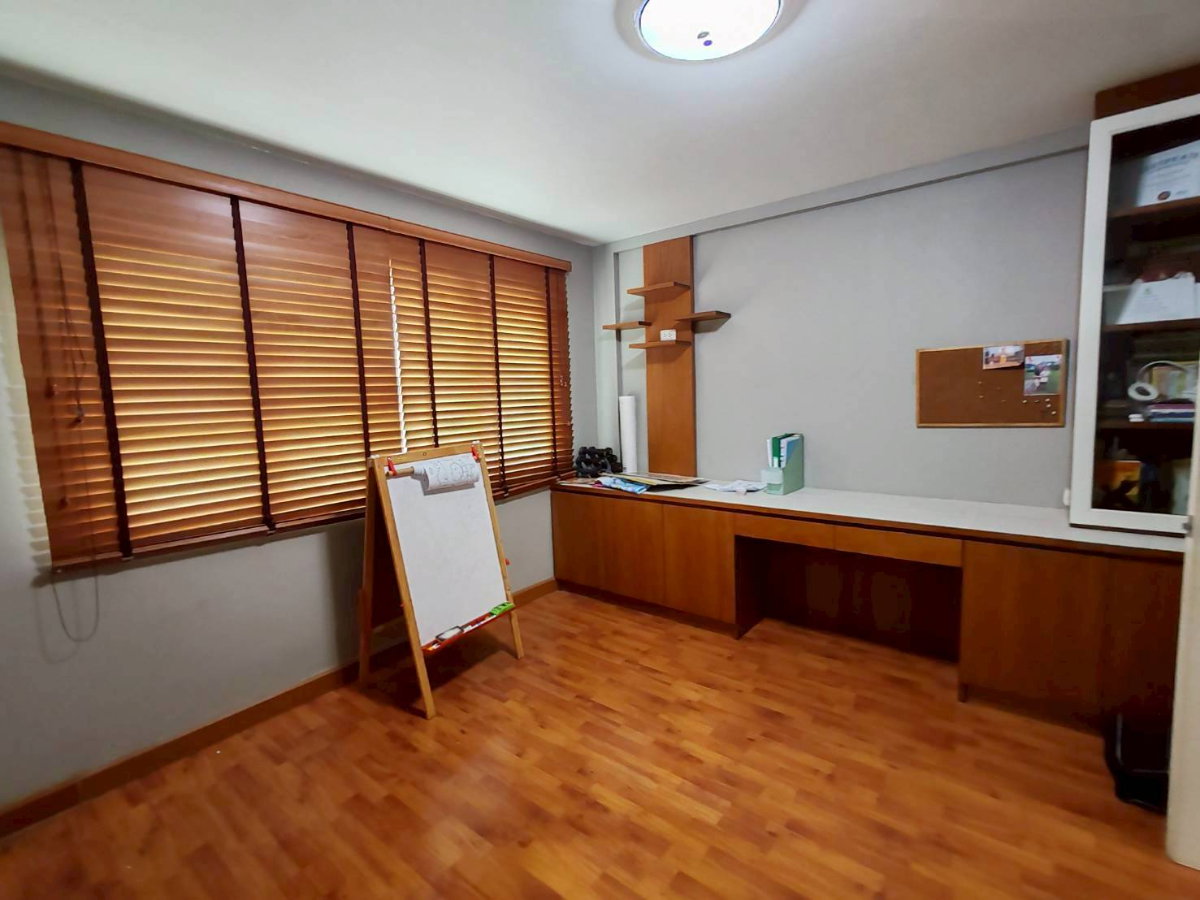 รูป 333AGKI บ้านแบบนี้ในโซนลาดพร้าว หาไม่ได้บ่อย!    Casa City ลาดพร้าว ทาวน์โฮม 3 ชั้น  - รูปที่ 4/10