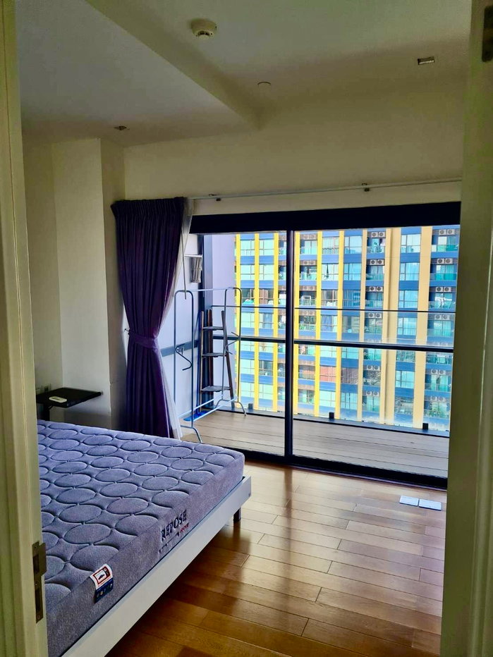 รูป ให้เช่า Circle 2 Living Prototype คอนโดหรูใจกลางพระราม 9 – อโศก ขนาดใหญ่ 51 ตร.ม. เฟอร์นิเจอร์ครบ ใกล้ MRT เพชรบุรี และ Airport Rail Link มักกะสัน - รูปที่ 5/8