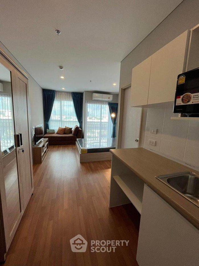 รูป คอนโด 1 ห้องนอน ชั้น 11 Lumpini Place เตาปูน-อินเตอร์เชนจ์ ห่าง MRT เตาปูน 200 ม. (ID 881025) - รูปที่ 8/11