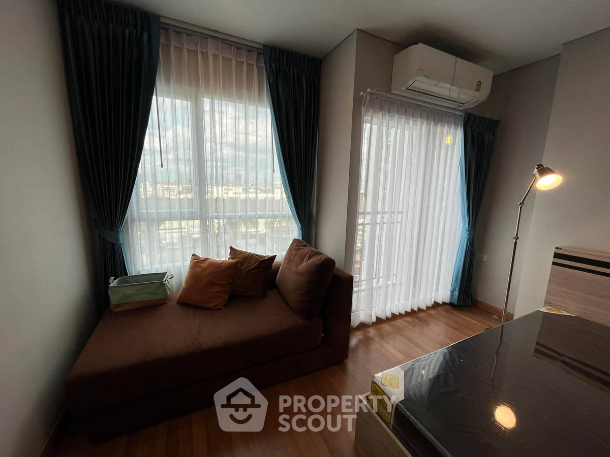 รูป คอนโด 1 ห้องนอน ชั้น 11 Lumpini Place เตาปูน-อินเตอร์เชนจ์ ห่าง MRT เตาปูน 200 ม. (ID 881025) - รูปที่ 9/11