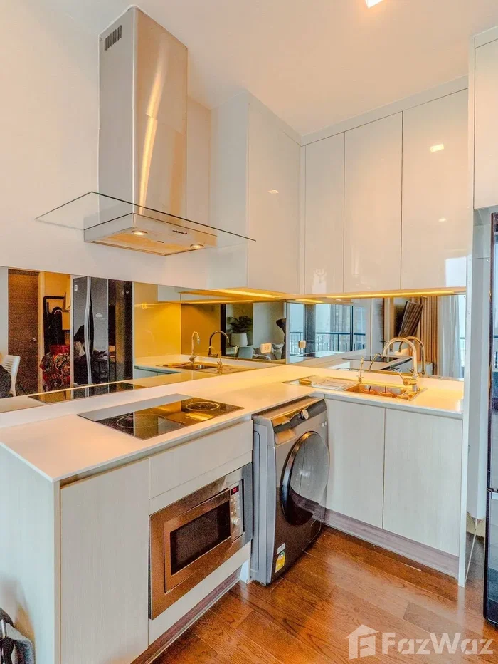 picture Q Asoke | 2BR | 60 SQ.M. | High Floor | City & East View | T 6556862 - 3/11