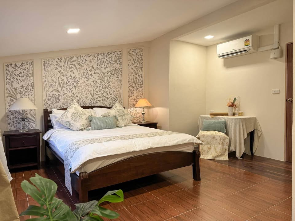 รูป WS8043 🏡✨ บ้านเดี่ยวให้เช่า ทำเลรัชดานิเวศน์ ใกล้ MRT ห้วยขวาง เพียง 139,000 บาท/เดือน - รูปที่ 12/18