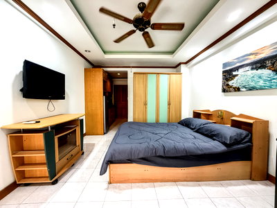 Condos for rent : Jomtien Beach Condominium Studio for Rent Fully Furnished