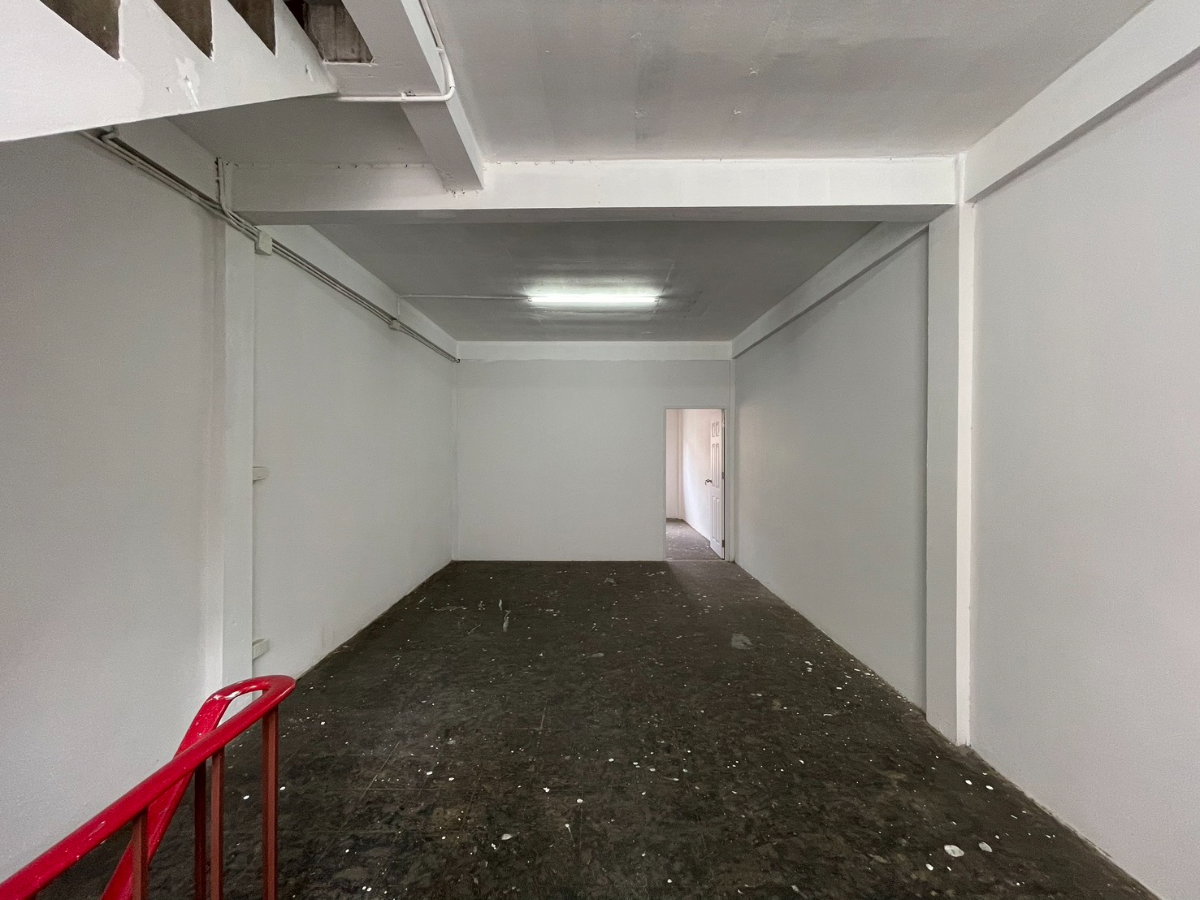 picture Commercial Building for Rent – Charoen Nakhon Soi 70 - 6/6