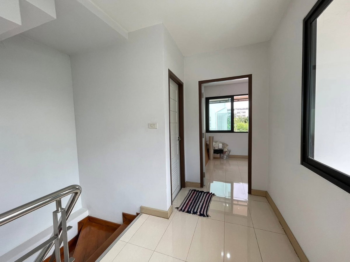 รูป WS8045 🏡 ให้เช่า ทาวน์โฮม 3 ชั้น ลาดพร้าว 18 แยก 4 หลังมุม ใกล้ MRT ลาดพร้าว เพียง 700 เมตร ราคาเช่า 55,000 บาท/เดือน - รูปที่ 23/29