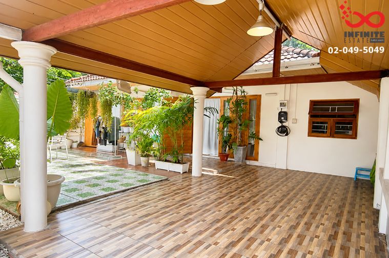 ขายบ้านเดี่ยว 4 ห้องนอน 45 ตร.ว. หมู่บ้านสราญรมย์