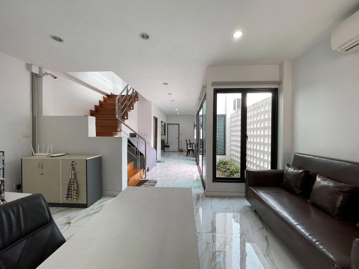 รูป WS8045 🏡 ให้เช่า ทาวน์โฮม 3 ชั้น ลาดพร้าว 18 แยก 4 หลังมุม ใกล้ MRT ลาดพร้าว เพียง 700 เมตร ราคาเช่า 55,000 บาท/เดือน - รูปที่ 10/29
