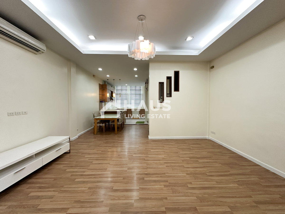 picture Baan Klang Mueang The Paris Ratchavipha / 4 Bedrooms #TPCC070 - 25/32