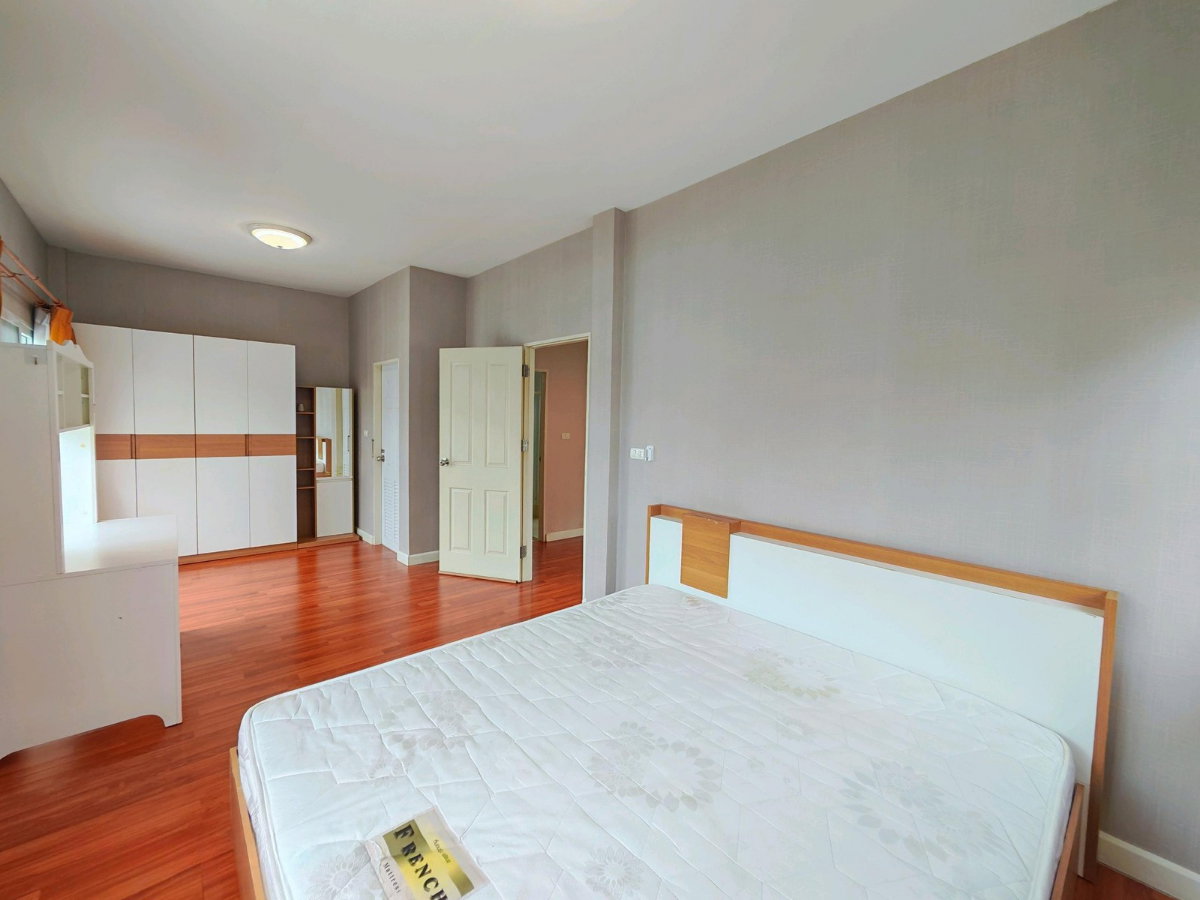 รูป 🏡✨ ให้เช่าบ้านเดี่ยว 2 ชั้น พร้อมอยู่ – Perfect Place ราชพฤกษ์ 📍 ทำเลติดถนนราชพฤกษ์ ใกล้ Clubhouse และสระว่ายน้ำ - รูปที่ 6/15