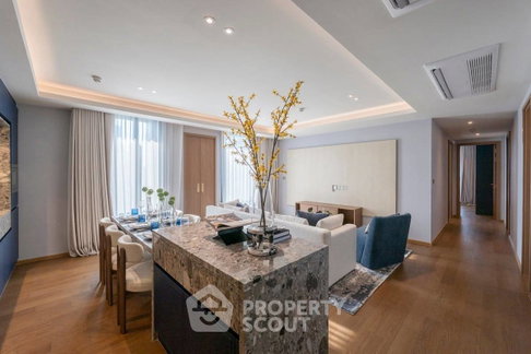 Pet-Friendly 3-BR 146 Sqm Via 34 Condo Near BTS Thong Lor (300m) (ID 3044656)