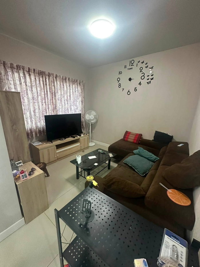 รูป 🏡✨ ให้เช่าบ้านเดี่ยว The Village Bangna – Wongwaen 3 3 ห้องนอน 2 ห้องน้ำ เฟอร์นิเจอร์ครบ พร้อมเข้าอยู่ ทำเลบางนา–วงแหวน เดินทางสะดวก - รูปที่ 3/11