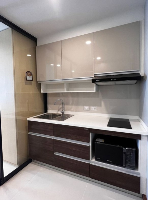 รูป ให้เช่า คอนโดศุภาลัย พรีเมียร์ เจริญนคร Supalai Premier Charoen Nakhon 1 ห้องนอน Plus ขนาด 48 ตร.ม. เครื่องใช้ไฟฟ้าครบ เฟอร์นิเจอร์จัดเต็ม ชั้น7 - รูปที่ 12/18