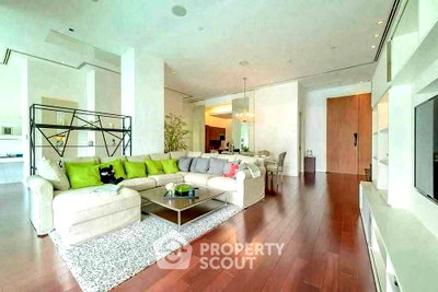 Condos for sale : 3-BR 365 Sqm Condo At Le Raffine Jambu Dvipa Sukhumvit 39 📍 300m To BTS Phrom Phong (ID 3062338)