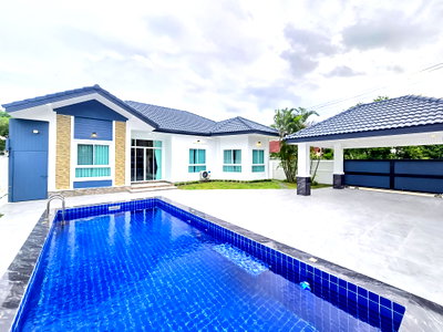 Houses for sale Bang Lamung Chonburi : Renovated Pool Villa for Sale Mabprachan East Pattaya