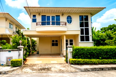 Houses for sale วิทยาลัยเทคนิคกาญจนาภิเษกมหานคร : Rare Well-Maintained Corner Plot – Supalai Park Ville Romklao-Suvarnabhumi Single House for Sale (Urgent Sale)