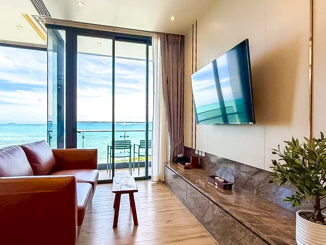 รูป Arom Wongamat Condo Pattaya for Rent 1 Bedroom Sea View - รูปที่ 1/8