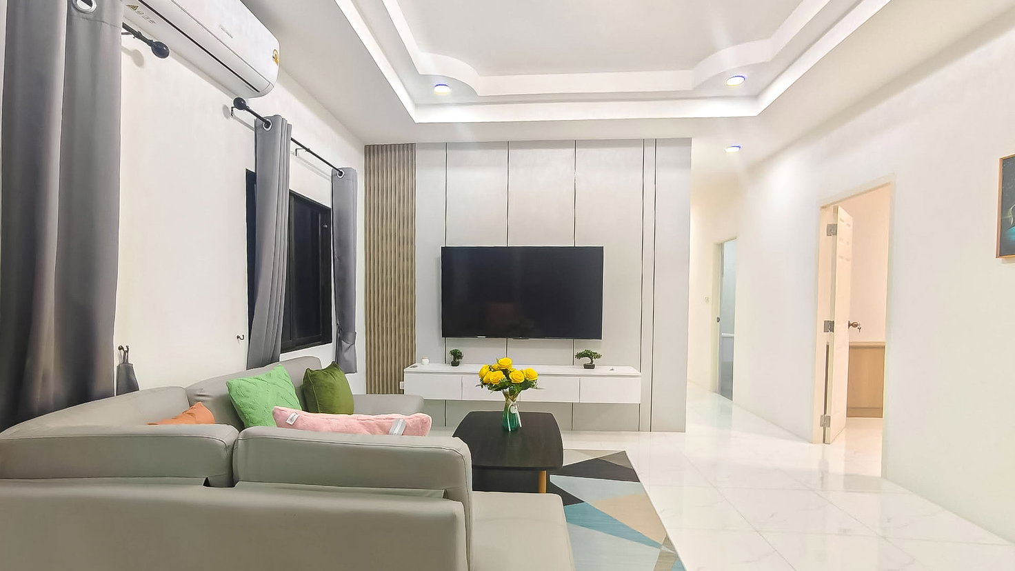 รูป Luxury House for Sale East Pattaya Nong Prue 3Bedroom - รูปที่ 2/13