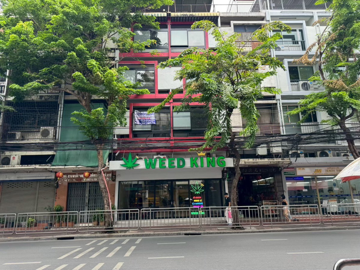 รูป ให้เช่าอาคารพาณิชย์ ชั้น2 ขนาด 25 ตร.ม. ถนนเจริญกรุง ทำเลดี ใกล้ MRT สถานีวัดมังกร (N.2136) - รูปที่ 9/10