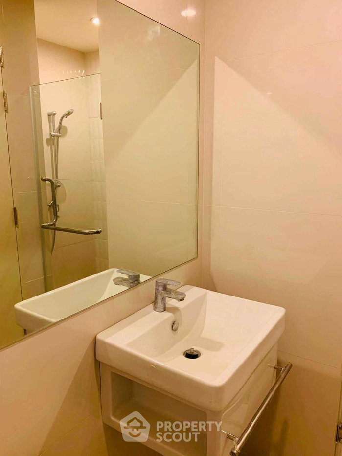 picture 2-BR Condo For sale, Life Asoke, 16th Floor, 300m to ARL Makkasan (ID 3062089) - 12/19
