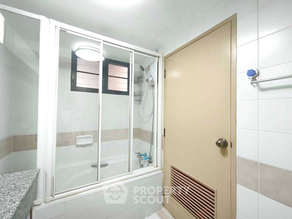 รูป คอนโด 3 ห้องนอน Baan Chan Condominium ใกล้ทองหล่อ | ชั้น 3 (ID 3062984) - รูปที่ 12/20