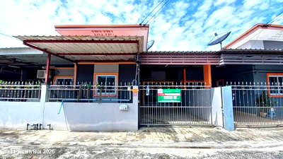 TOWN HOUSE 25.7 Sq.w. Phanat Nikhom Chonburi for 1.6M