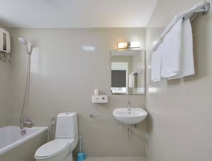 picture 4-Storey Single House for Rent  Sukhumvit 31 Near BTS Phrom Phong  - 23/27