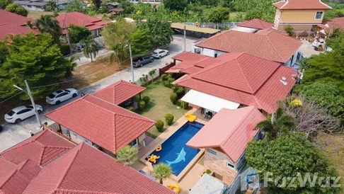 Middle House Pool Villa For Rent 2003945