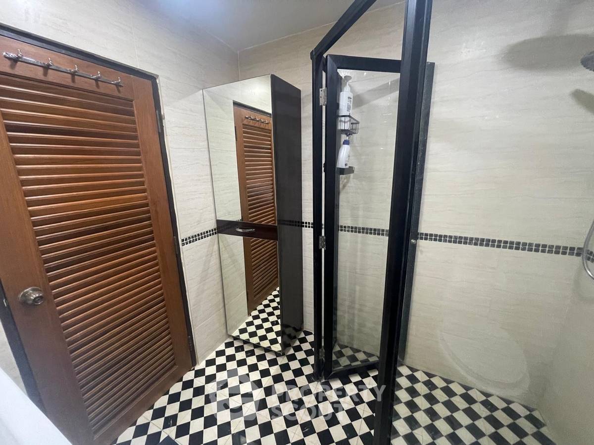 picture Pet-Friendly 1-BR 42 Sqm Regent On The Park 1, 400m To BTS Phrom Phong (ID 513125) - 15/19