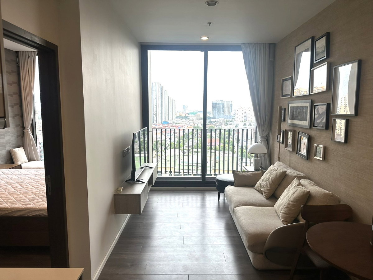 รูป For rent Whizdom Essence พร้อมเฟอร์และเครื่องใช้ไฟฟ้า ชั้นสูง ขนาด 33.84 sq.m. 1 bedroom @20,000 Baht - รูปที่ 8/10