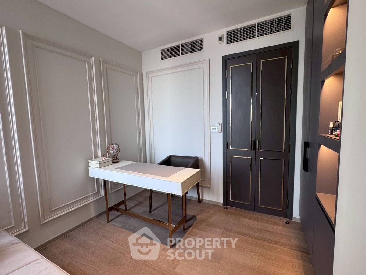 picture High-Floor 2-BR 75 Sqm Ashton Silom, 300m to BTS Chong Nonsi (ID 3062321) - 8/17