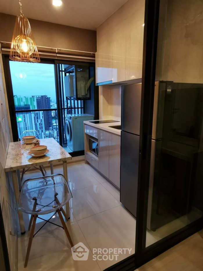 picture Condo 1-BR Life Sukhumvit 48, High-Floor 29th Near BTS Phra Khanong (ID 511815) - 10/11